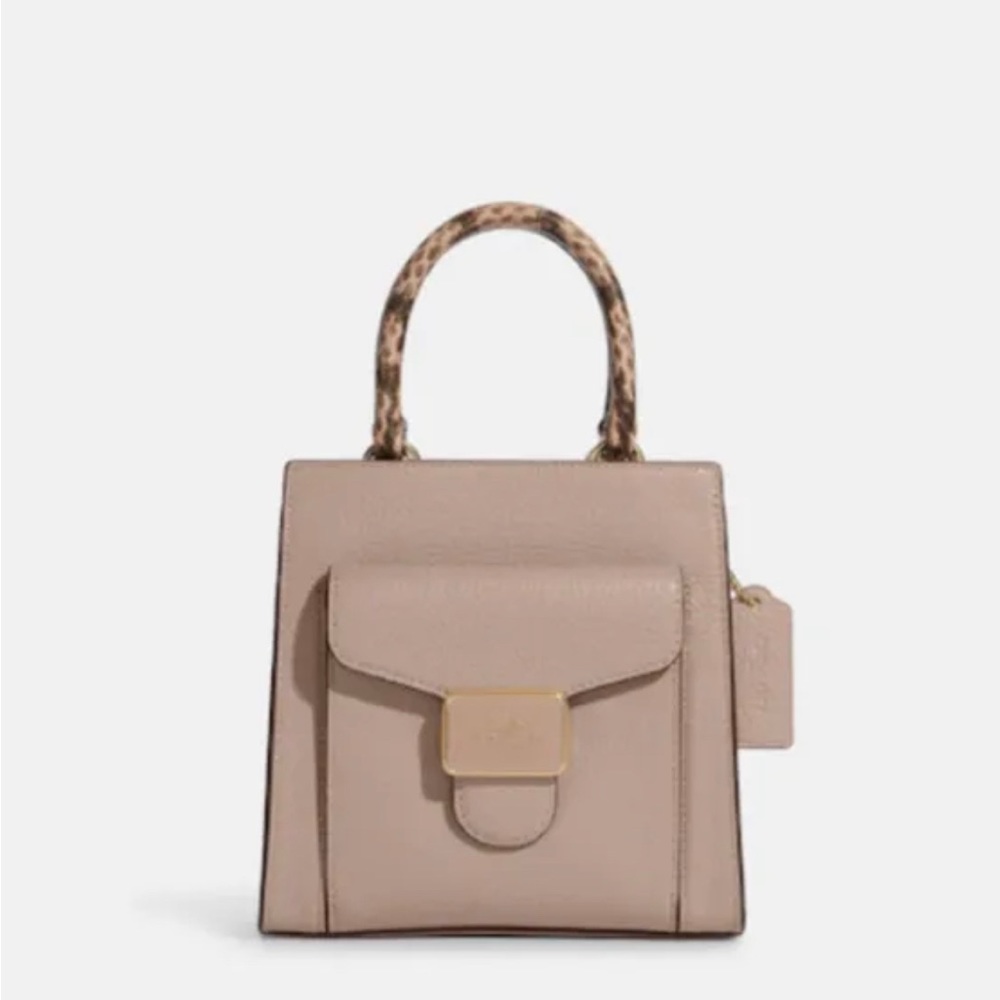 Coach Pepper Mini Crossbody in Shell Pink. NWOT